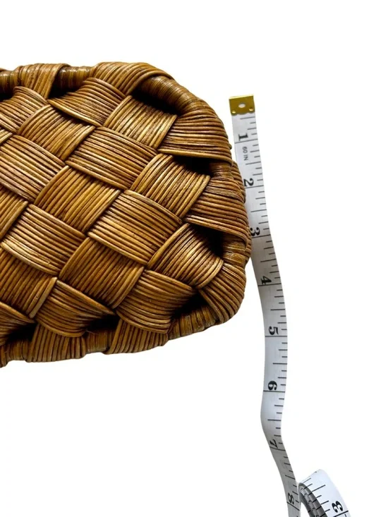 NWOT Amazing Woven Straw Clutch in Brown - Picture 5 of 7
